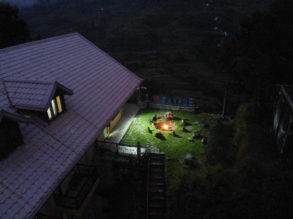 בנאווה Trekkers Lodge And Cafe מראה חיצוני תמונה